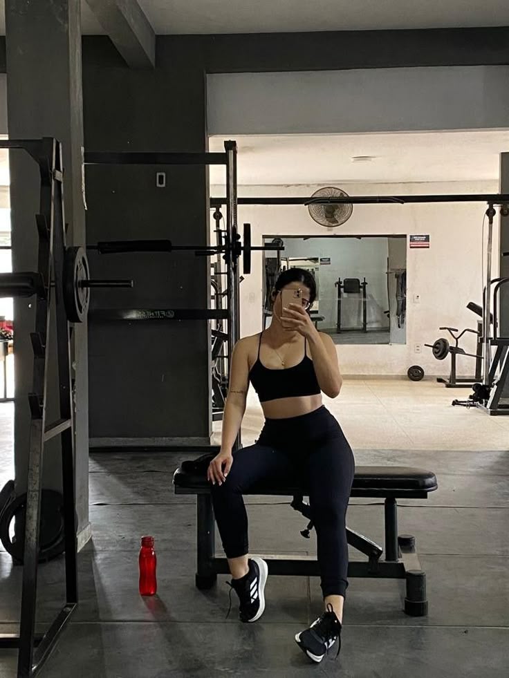Usuária durante sua rotina de exercícios